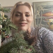  ,   Tetiana, 50 ,   c 