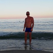  -,  Dima, 32