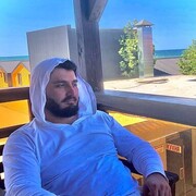  ,   Karim, 33 ,   ,   , c , 