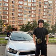  ,   Artem, 21 ,   ,   , c , 