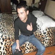  ,   Artur, 33 ,   