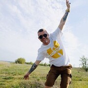  ,   Artem, 37 ,   ,   , c , 