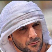  ,  Artur, 44