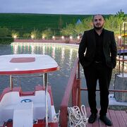  ,   Kenan, 30 ,   ,   