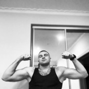  ,   Andrew, 28 ,   