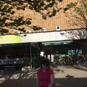  Praha,   , 39 ,   c , 