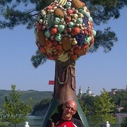  ,   Igor, 54 ,   