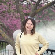  ,   Julia, 34 ,   c 