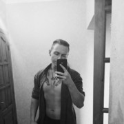  ,   Valentine, 27 ,   