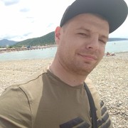  --,   Nik Neim, 36 ,   ,   , c 