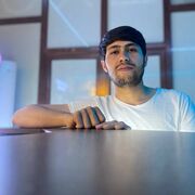  ,  Mustafo, 26