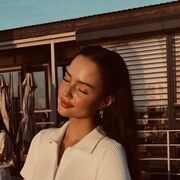  ,  ustina, 21