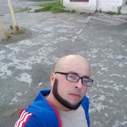  ,   Nosir, 33 ,   
