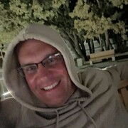  ,  Anton, 44