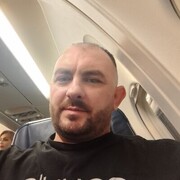  ,  Dima, 40