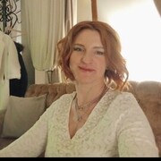  ,   Julia, 42 ,   ,   