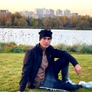  ,  Farid, 25