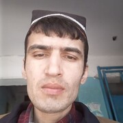  ,  Kamoliddin, 35