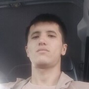  ,  Doniyor, 25