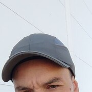  ,   Ruslan, 33 ,   ,   , c , 
