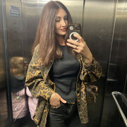  ,   Hanna, 37 ,   ,   
