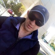 ���-�� ���