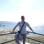  ,   AXL, 37 ,   ,   , c 