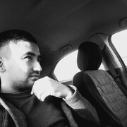  ,   Javlonbek, 32 ,   