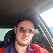  ,   Ayrat, 32 ,   ,   , c , 