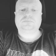  ,  Nik, 41