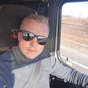  Trzebiatow,   Aleksandr, 40 ,   ,   , c , 