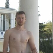  ,  Wiktaras, 49