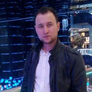  ,  Azam, 31