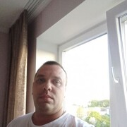  ,   Pol Finch, 38 ,   ,   