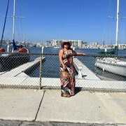  West Hollywood,   , 59 ,     , c 