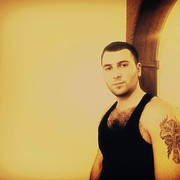   ,   Sas, 33 ,  