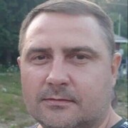  ,  Vitalij, 45