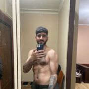  ,   Arman, 29 ,   ,   