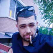  ,  Max, 33