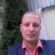  ,   Petru, 37 ,  