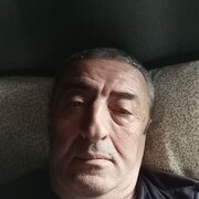  ,  Nik, 60