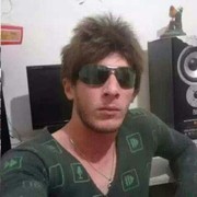  ,  Reza, 39