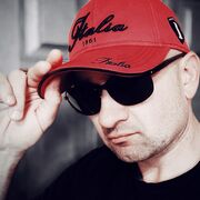  ,   Igor, 42 ,   ,   