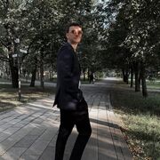  ,   Denis, 37 ,   ,   