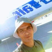  ,  Ali, 30