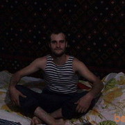  ,   Nik, 43 ,   