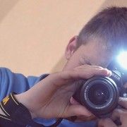  ,   Viktor, 30 ,   