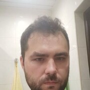  ,  Alex, 34