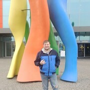 ,   Alan, 36 ,   c , 