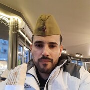  ,   Ali, 37 ,   ,   